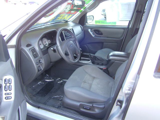 2006 Ford Escape SL 4x4 Regular Cab