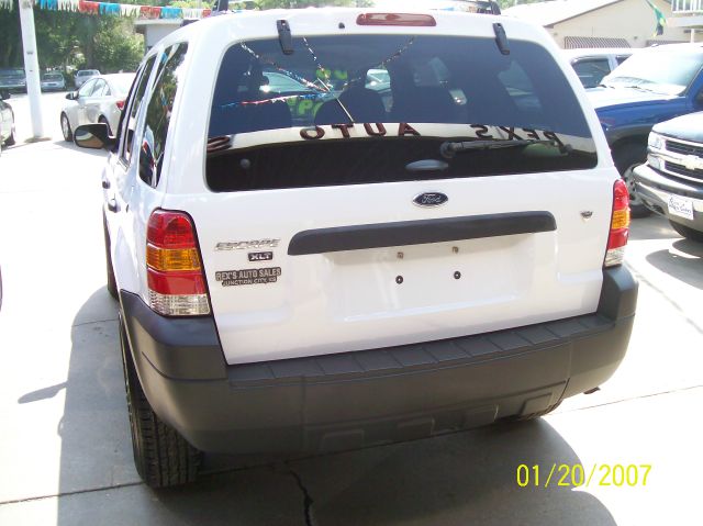 2006 Ford Escape SL 4x4 Regular Cab