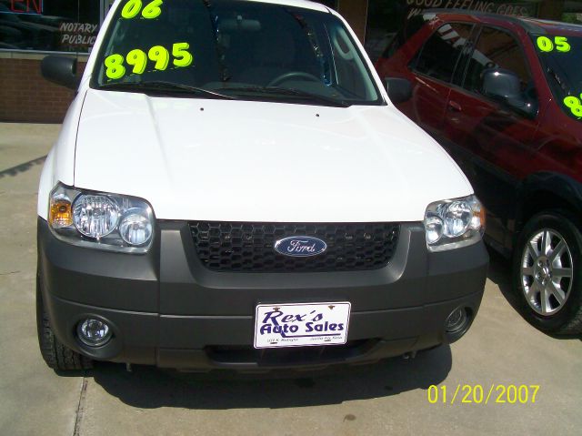 2006 Ford Escape SL 4x4 Regular Cab