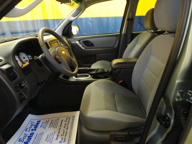 2006 Ford Escape SL 4x4 Regular Cab