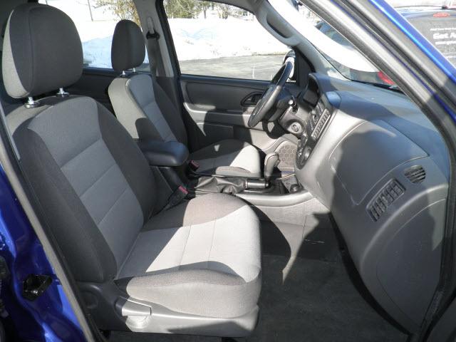 2006 Ford Escape XLS