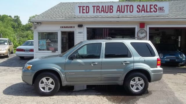 2006 Ford Escape Ram 3500 Diesel 2-WD