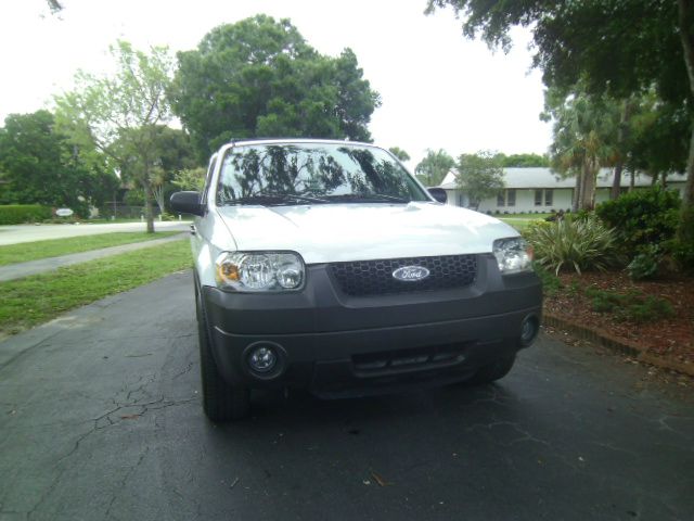 2006 Ford Escape SL 4x4 Regular Cab