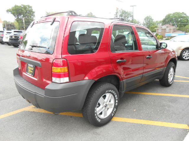 2006 Ford Escape Reg Cab 159.5 WB C5B