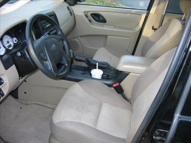 2006 Ford Escape XLS