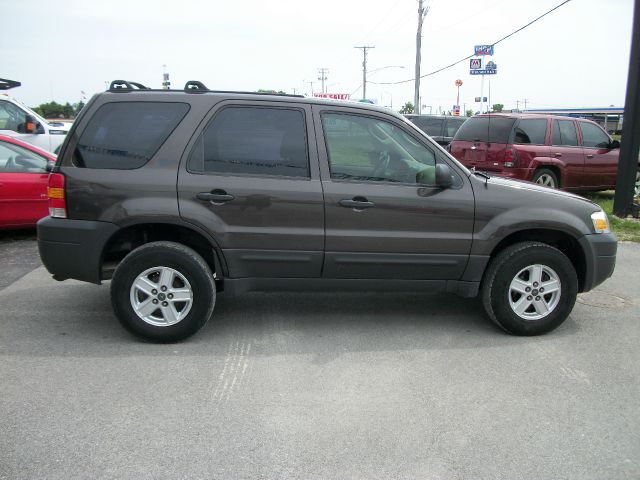 2006 Ford Escape Reg Cab 159.5 WB C5B