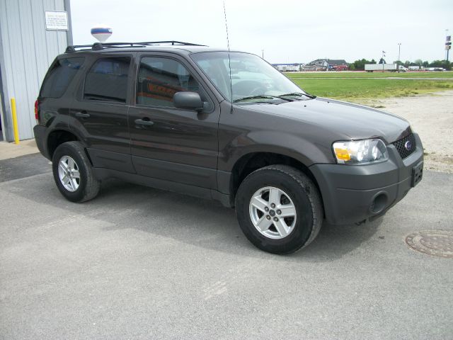 2006 Ford Escape Reg Cab 159.5 WB C5B