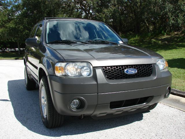 2006 Ford Escape SL 4x4 Regular Cab