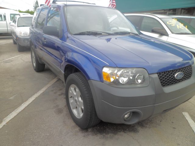 2006 Ford Escape SL 4x4 Regular Cab