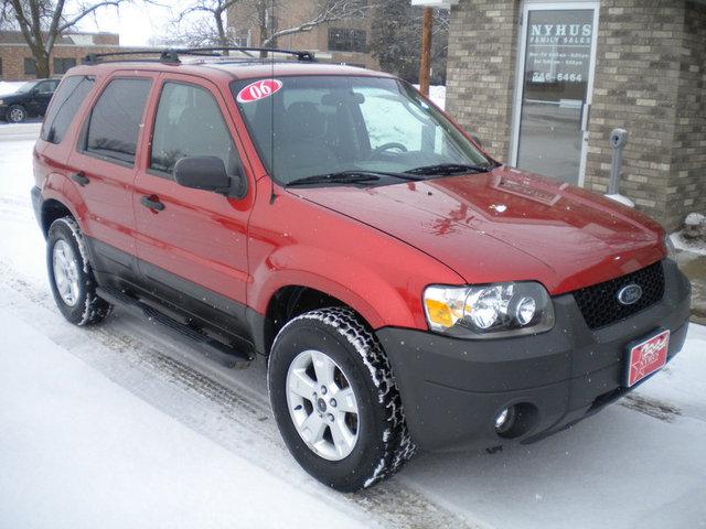 2006 Ford Escape SL 4x4 Regular Cab