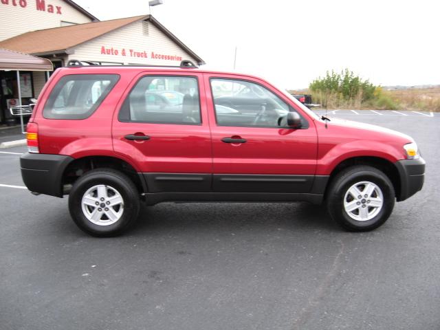 2006 Ford Escape XLS