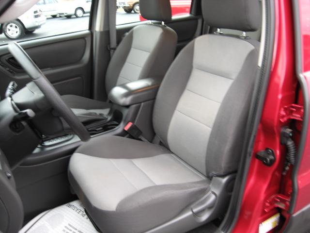 2006 Ford Escape XLS