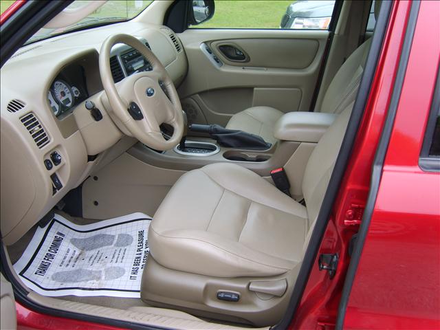 2006 Ford Escape SLT 25