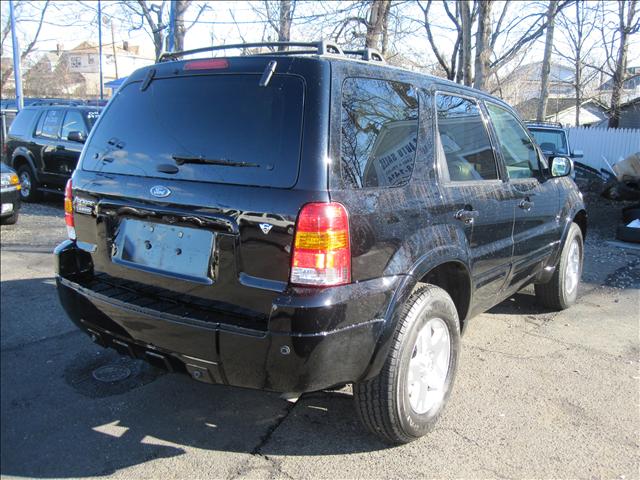 2006 Ford Escape SLT 25