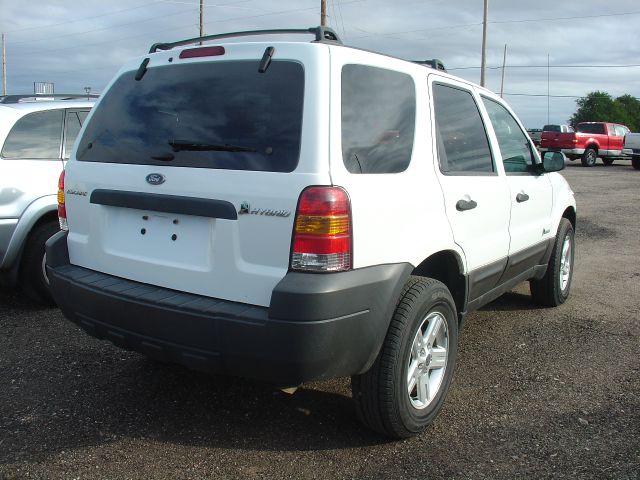 2006 Ford Escape Ram 3500 Diesel 2-WD