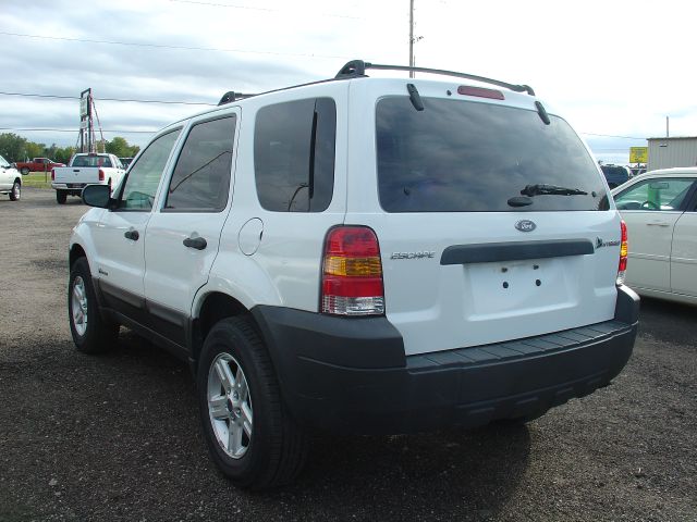 2006 Ford Escape Ram 3500 Diesel 2-WD