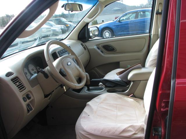 2006 Ford Escape ESi