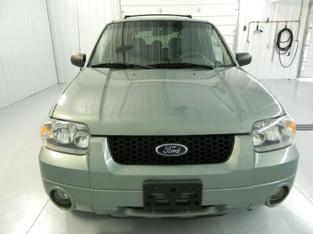 2006 Ford Escape LX Auto V6