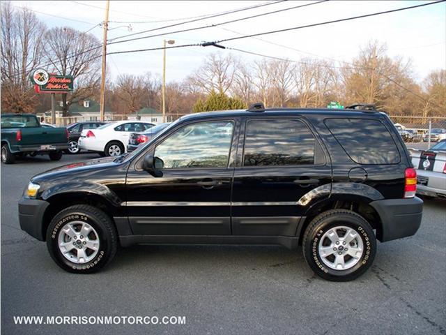 2006 Ford Escape ESi