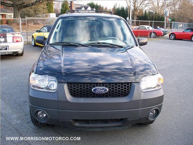 2006 Ford Escape ESi