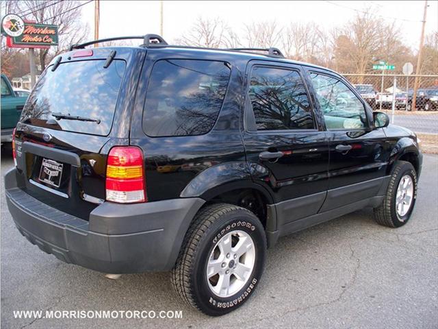 2006 Ford Escape ESi