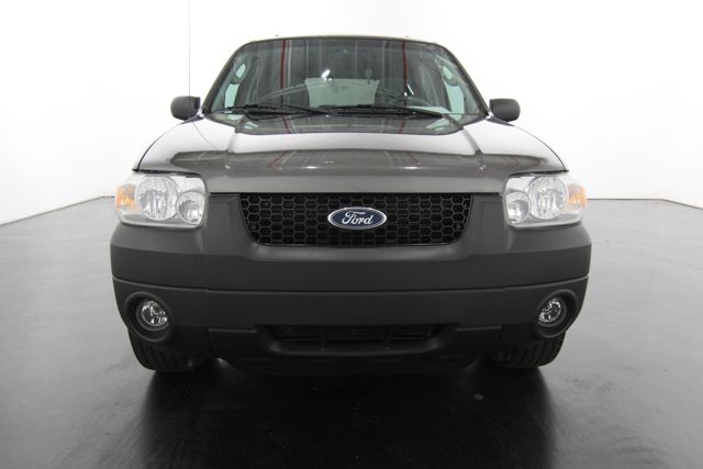 2006 Ford Escape SL 4x4 Regular Cab