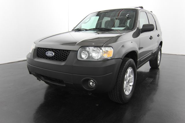 2006 Ford Escape SL 4x4 Regular Cab