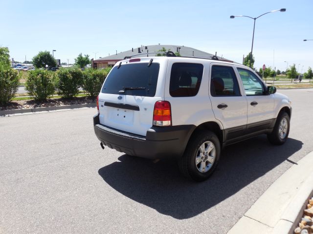 2006 Ford Escape SL 4x4 Regular Cab