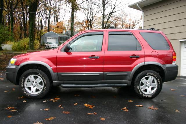 2006 Ford Escape ESi