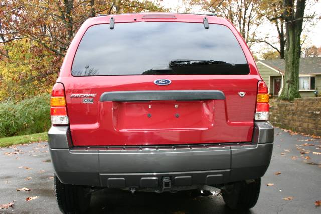 2006 Ford Escape ESi