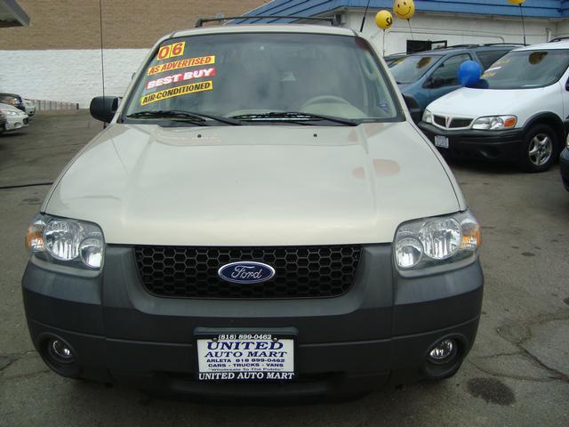 2006 Ford Escape SL 4x4 Regular Cab