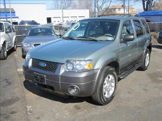 2006 Ford Escape ESi