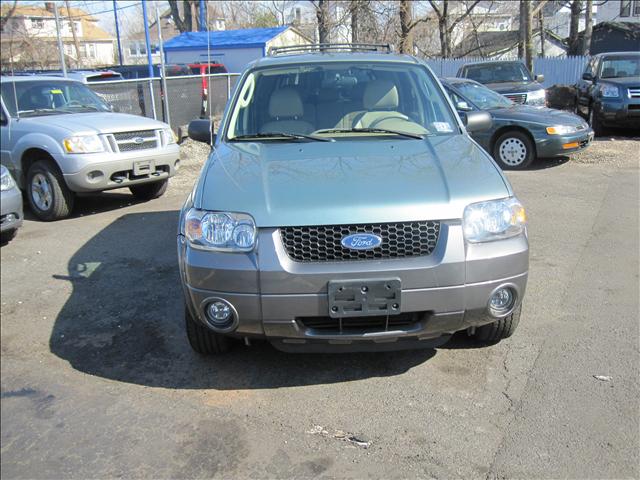 2006 Ford Escape ESi