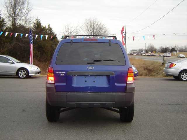 2006 Ford Escape ESi