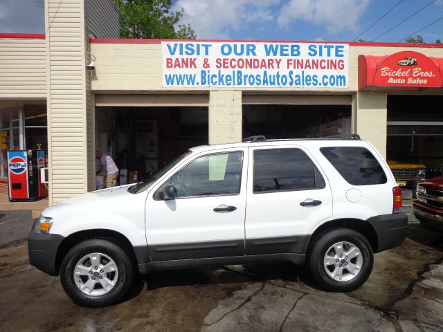 2006 Ford Escape ESi