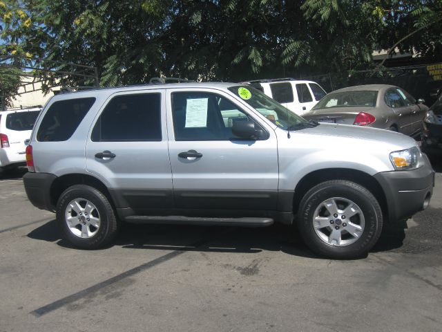 2006 Ford Escape SL 4x4 Regular Cab