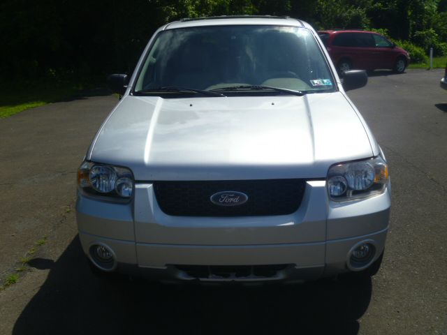 2006 Ford Escape Super