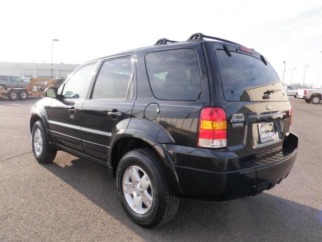 2006 Ford Escape SLT 25