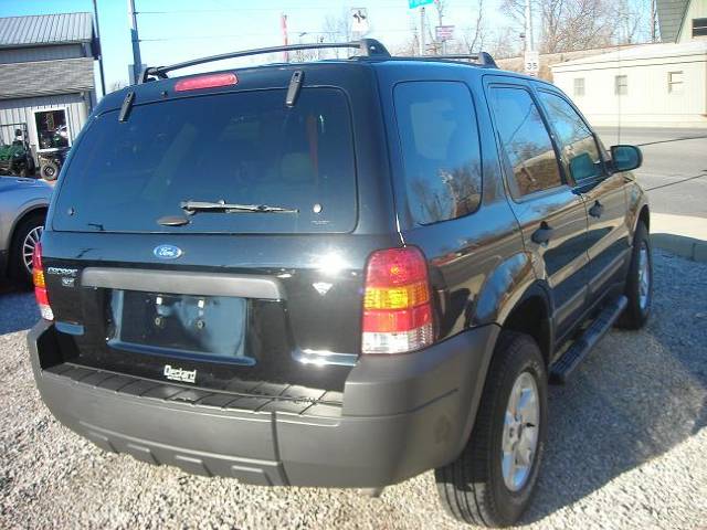 2006 Ford Escape SL 4x4 Regular Cab