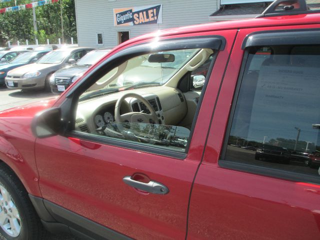 2006 Ford Escape SL 4x4 Regular Cab