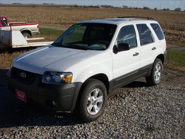 2006 Ford Escape ESi