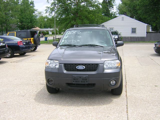 2006 Ford Escape ESi