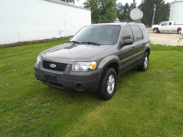 2006 Ford Escape Reg Cab 159.5 WB C5B