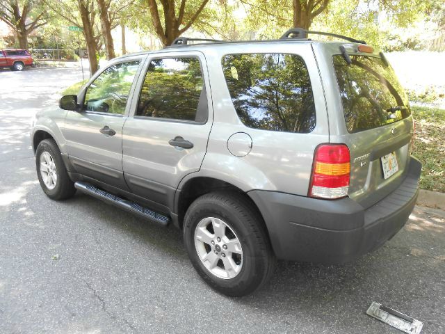 2006 Ford Escape SL 4x4 Regular Cab