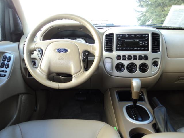 2006 Ford Escape SLT 25