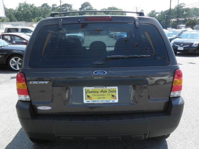 2006 Ford Escape Unknown