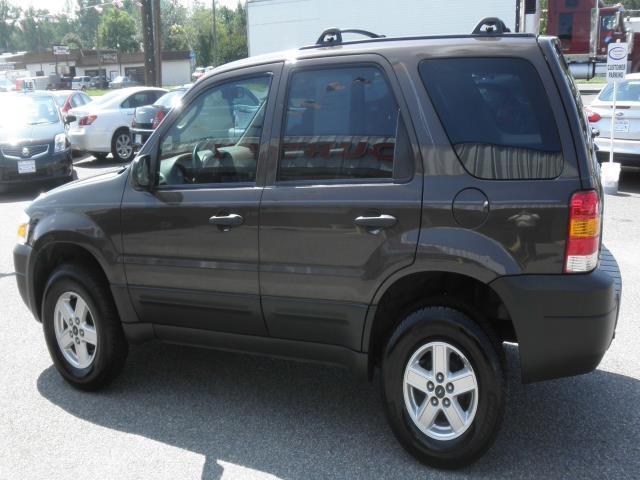 2006 Ford Escape Unknown