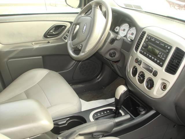 2007 Ford Escape ESi