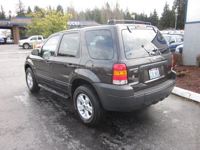 2007 Ford Escape SL 4x4 Regular Cab