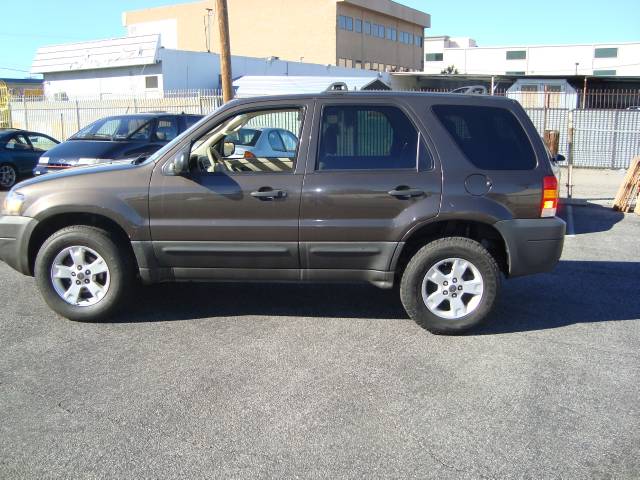 2007 Ford Escape ESi